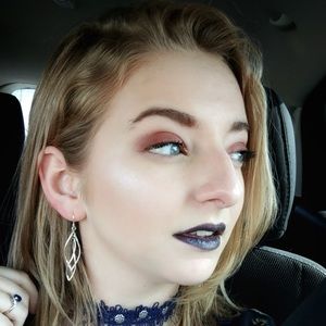 Meet your Posher, Sydney